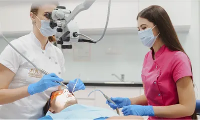 Piotrowscy&Bejnarowicz Stomatologia Mikroskopowa